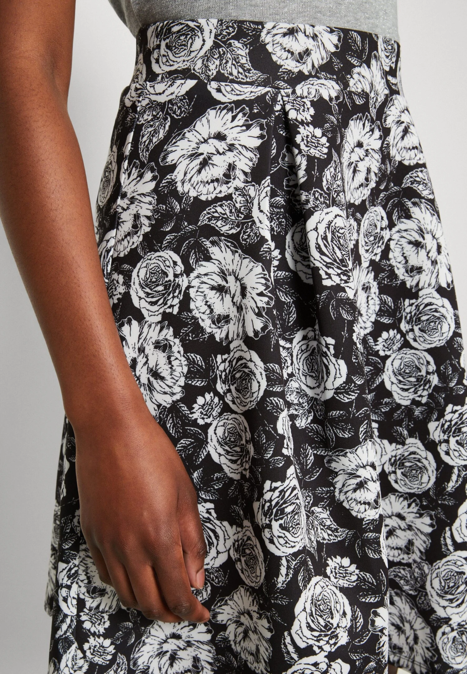 Anna Field Jupe Plissée - Black/White 8 Anna Field Jupe Plissée - Black/White – Image 6