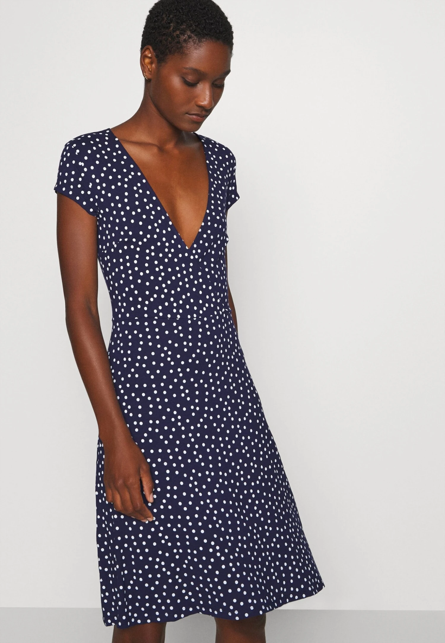 Anna Field Robe En Jersey - Maritime Blue/White 7 Anna Field Robe En Jersey - Maritime Blue/White – Image 5