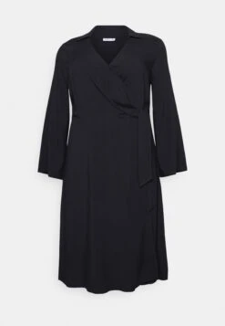 Curvy Buckle Dress - Robe Chemise - Black -Anna Field 252f2c51ac4e434fbf20cc4f6c560913