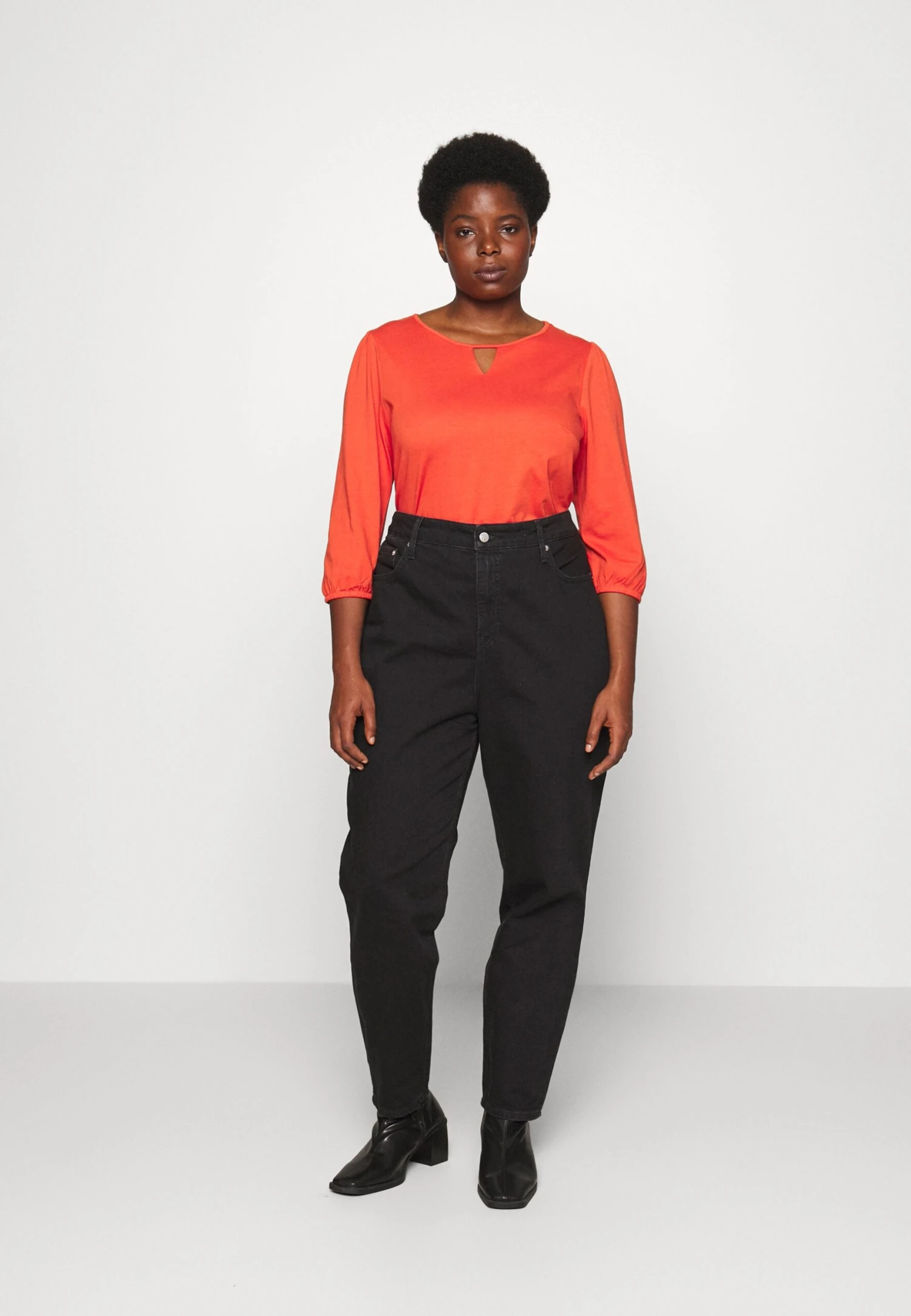 T-Shirt À Manches Longues - Red 4 T-Shirt À Manches Longues - Red – Image 2