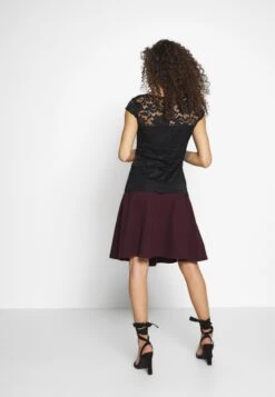 Jupe Trapèze - Winetasting -Anna Field 8f766584be6a4cec936a188a3c5e2c77