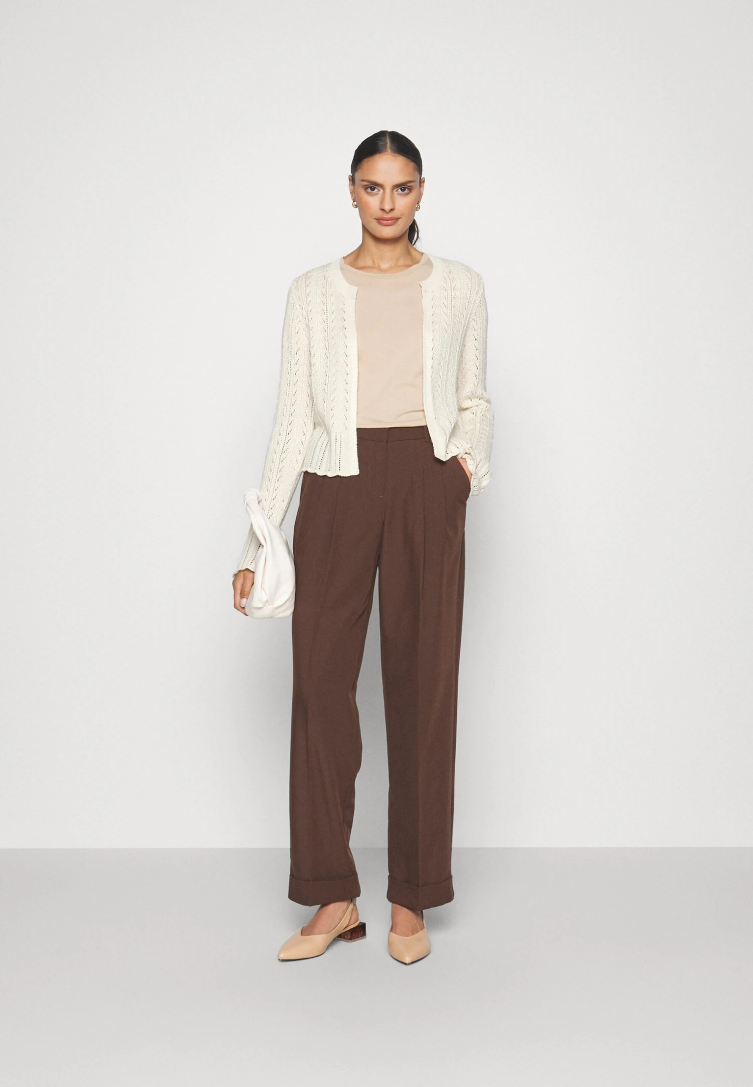 Anna Field Pointelle Bolero - Gilet - Offwhite 4 Anna Field Pointelle Bolero - Gilet - Offwhite – Image 2