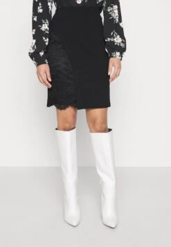 Panel Asymmetric - Minijupe - Black