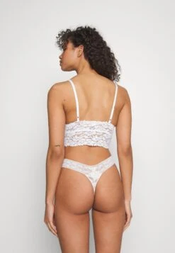 Anna Field 2 Pack Stella / 001 - White_402 - Pink - Brassière - 001 - White_402 - Pink -Anna Field a6a3b721c23043dfb85d4d4a19f6182e