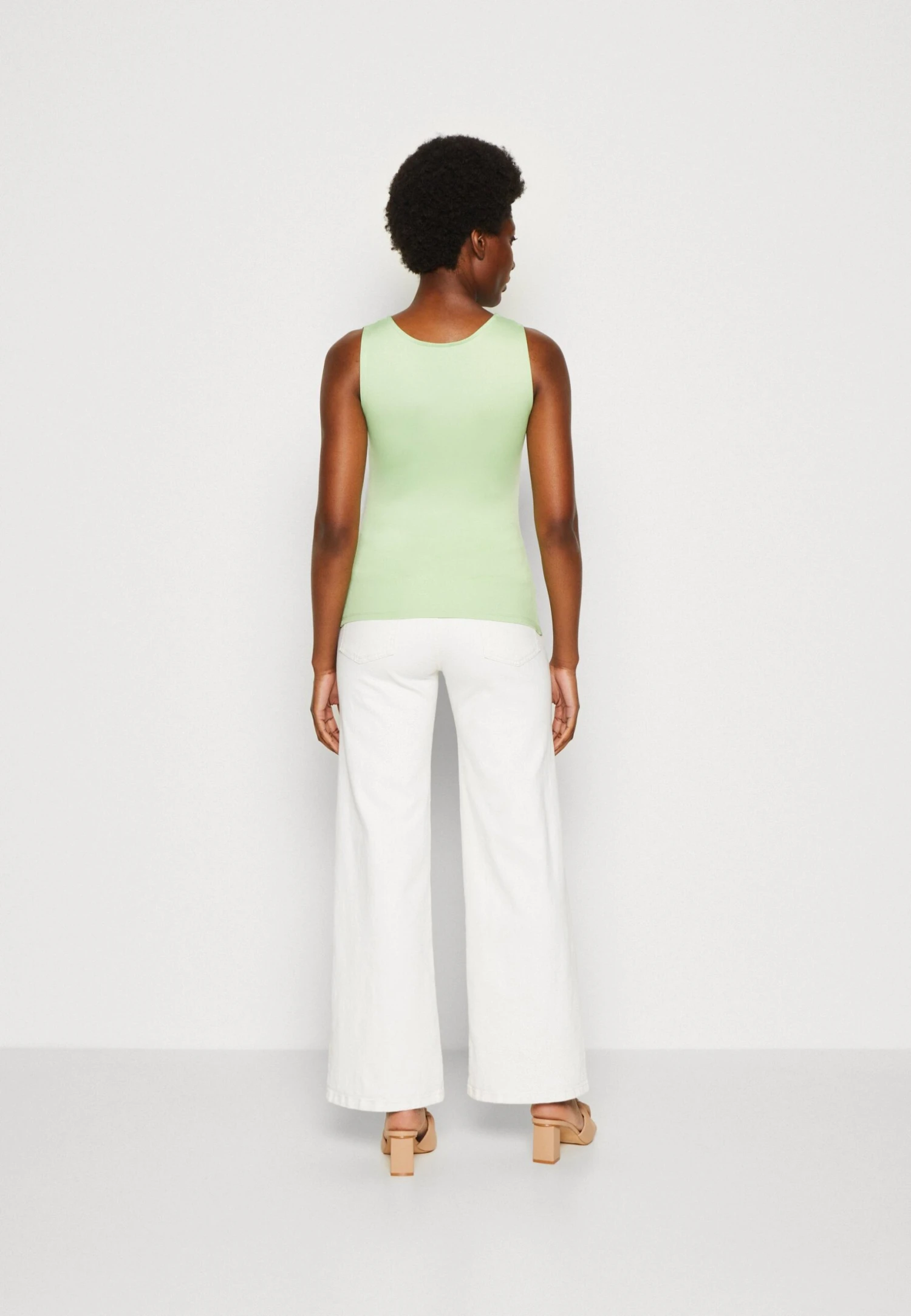 Anna Field Débardeur - Light Green 5 Anna Field Débardeur - Light Green – Image 3