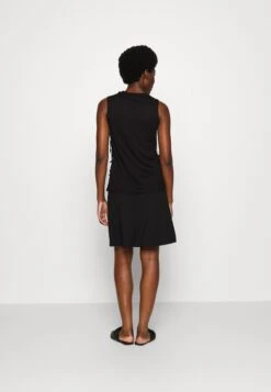 Anna Field Punto Mini - Minijupe - Black -Anna Field eaab785fe196416898ac86e775eda7df